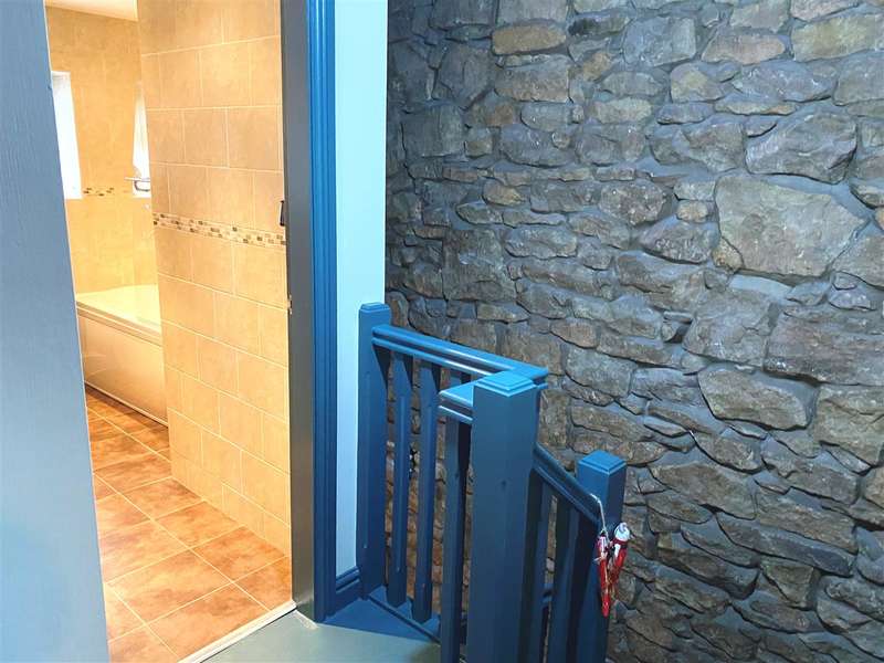 2 Bedroom Cottage House For Sale In Chorley Road, Adlington, Adlington, PR6