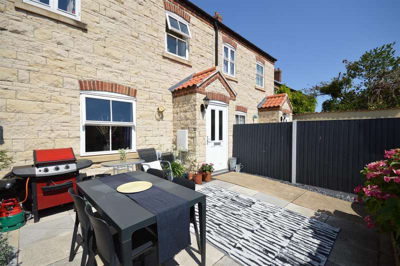 2 Bedroom House For Sale In Main Road, Washingborough, Lincoln, LN4