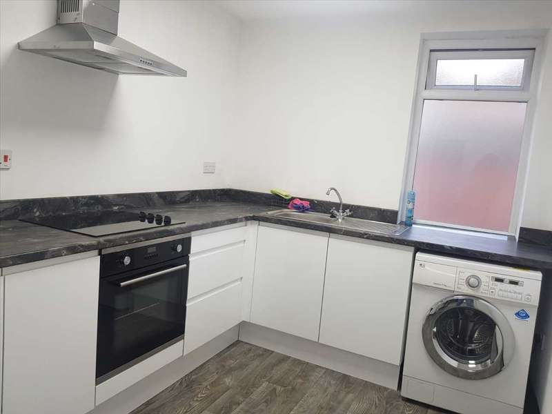 5 Bedroom Terraced House To Rent In West Street, Leicester, LE1