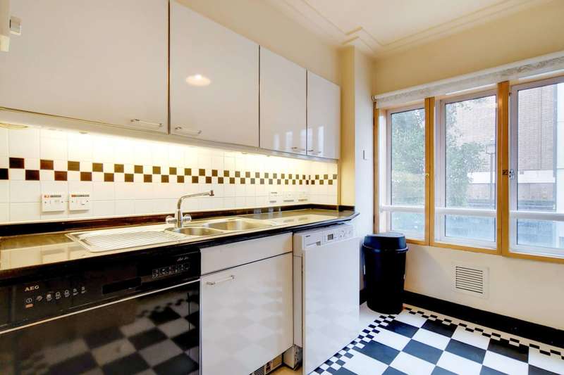 1 Bedroom Flat To Rent In St Martins Lane, Covent Garden, WC2H