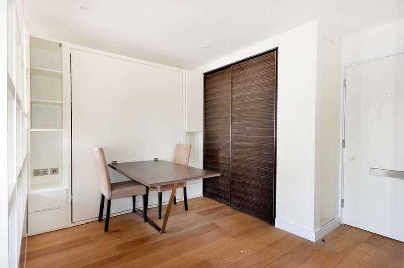 Flat To Rent In Falconwood Court, Blackheath, SE3