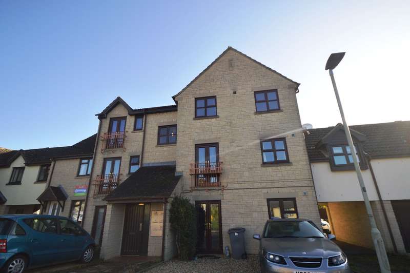 2 Bedroom Flat To Rent In Woodhouse Close, Cirencester, GL7