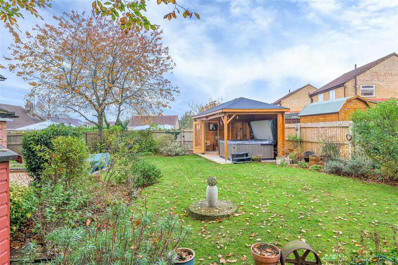 4 Bedroom Detached House For Sale In Boston Road, Horncastle, LN9