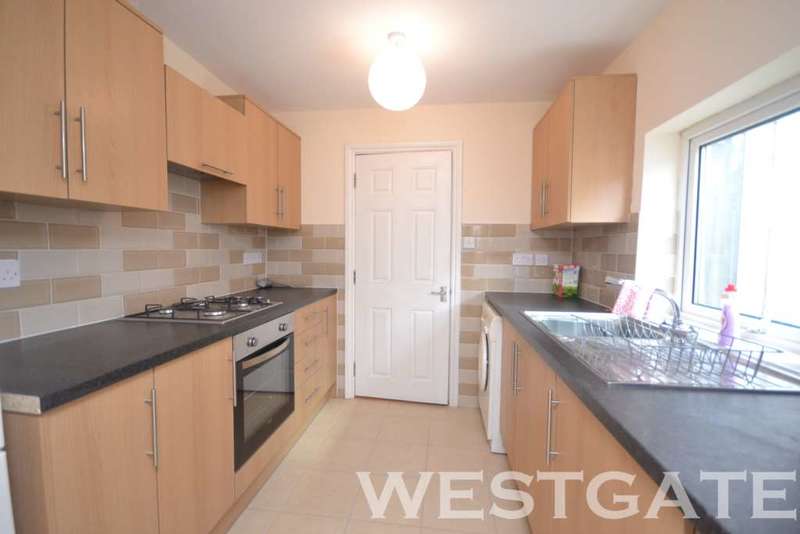 3 Bedroom Terraced House To Rent In Wykeham Road, University Area, RG6