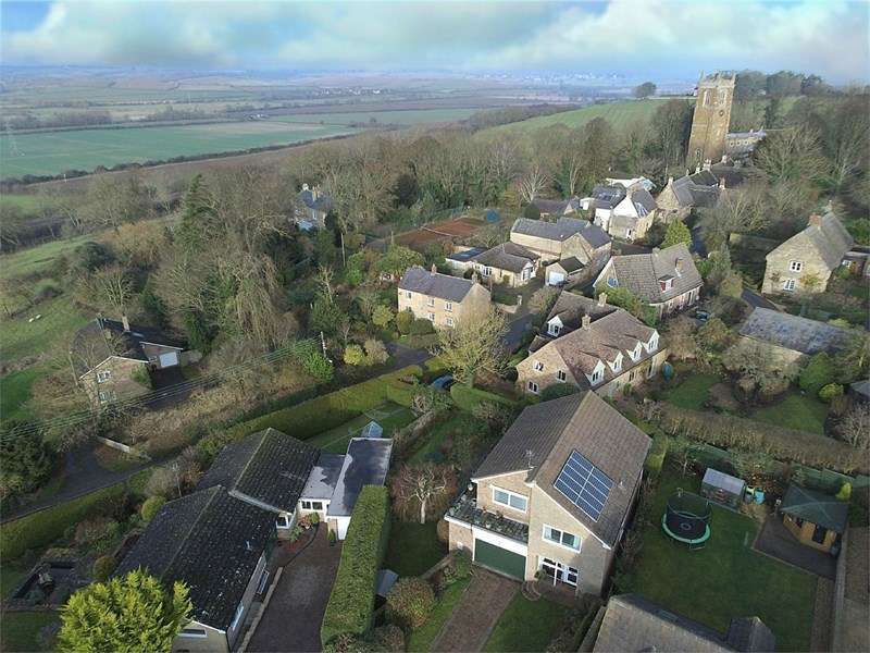 4 Bedroom Property For Sale In Winchilsea Drive, Gretton, NN17