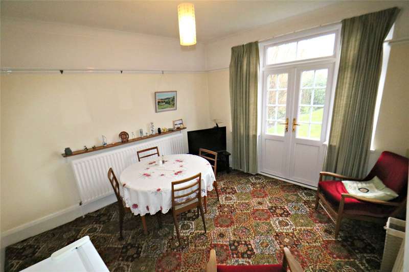 3 Bedroom Semi Detached House For Sale In Daneby Road, Catford, London, SE6