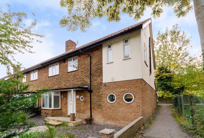 4 Bedroom Semi-Detached House To Rent In Malden Way, New Malden, KT3