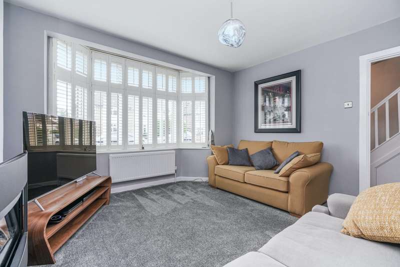 3 Bedroom SemiDetached House For Sale In Wolsey Drive, Waltonon