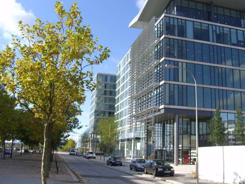 2 Bedroom Apartment To Rent In Rillaton Walk, Milton Keynes, MK9