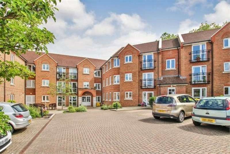 1 Bedroom Flat To Rent In East Grinstead, West Sussex, RH19