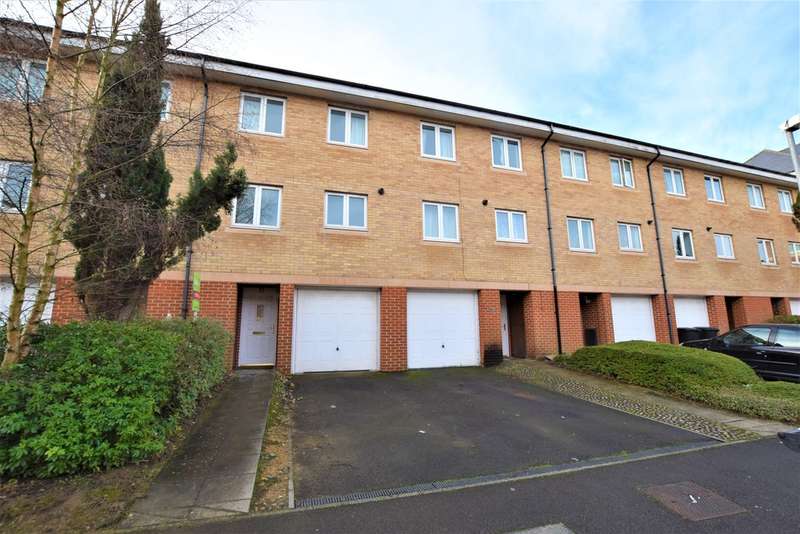 3 Bedroom Town House For Sale In Padstow Road, Churchward, SN2