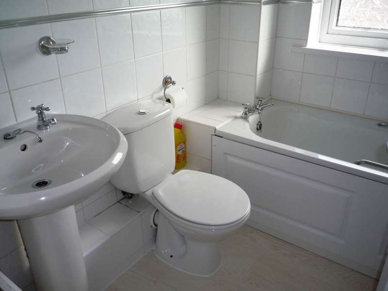 3 Bedroom House To Rent In Brecon Street, Boverton, Llantwit Major, CF61