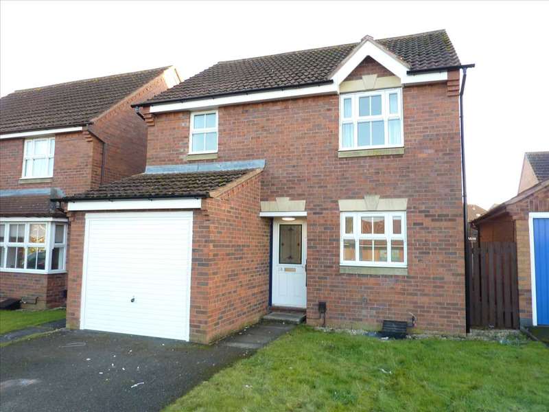 3 Bedroom Detached House To Rent In Saint Clements Way, New Waltham
