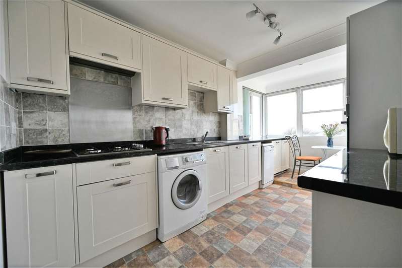 1 Bedroom Apartment For Sale In The Esplanade, Bognor Regis Seafront, PO21