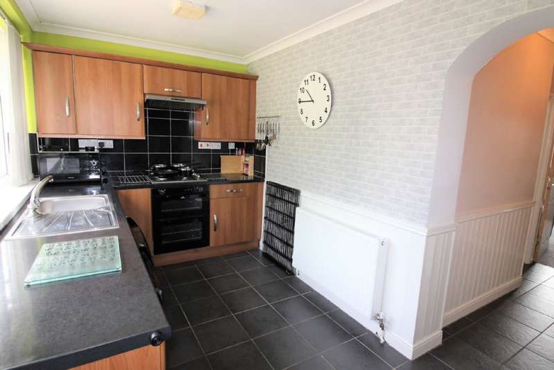 3 Bedroom Town House For Sale In Bilston Lane, Willenhall, WV13