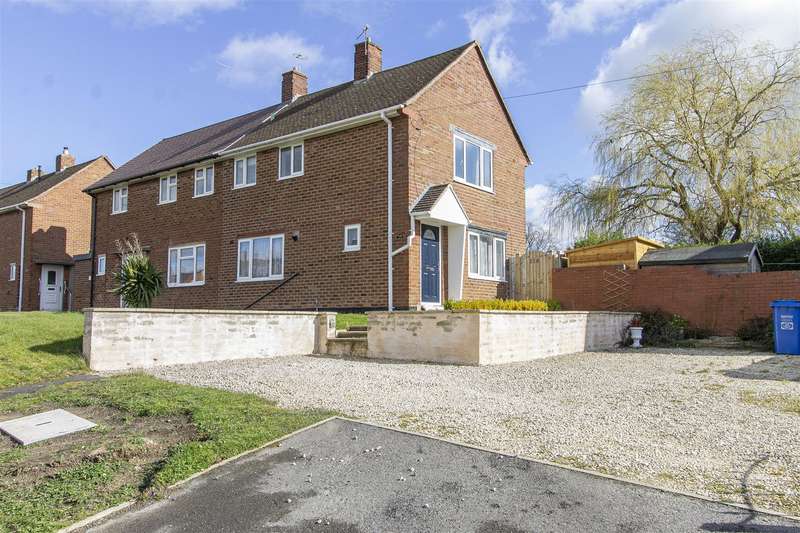 Houses for sale & to rent in S41 8HD, Kirkstone Road,,Dunston, Chesterfield