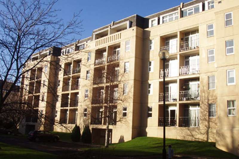 2 Bedroom Flat To Rent In Lansdown GL50