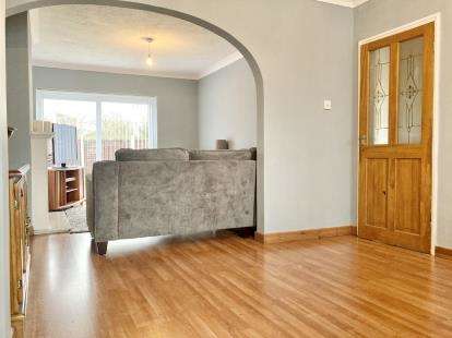 3 Bedroom House Le4 For Leicester In Sale 3 Bedroom House Le4 For Leicester In Sale