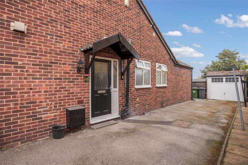 3 Bedroom Semi Detached Bungalow For Sale In White Lee Road, Batley