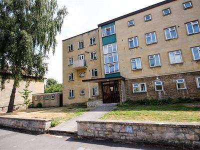 2 Bedroom Property To Rent In St Johns Road, BA2