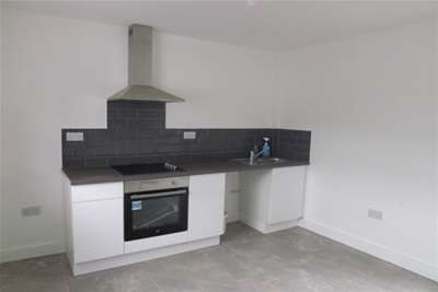 1 Bedroom Town House To Rent In Commercial Road, MK40