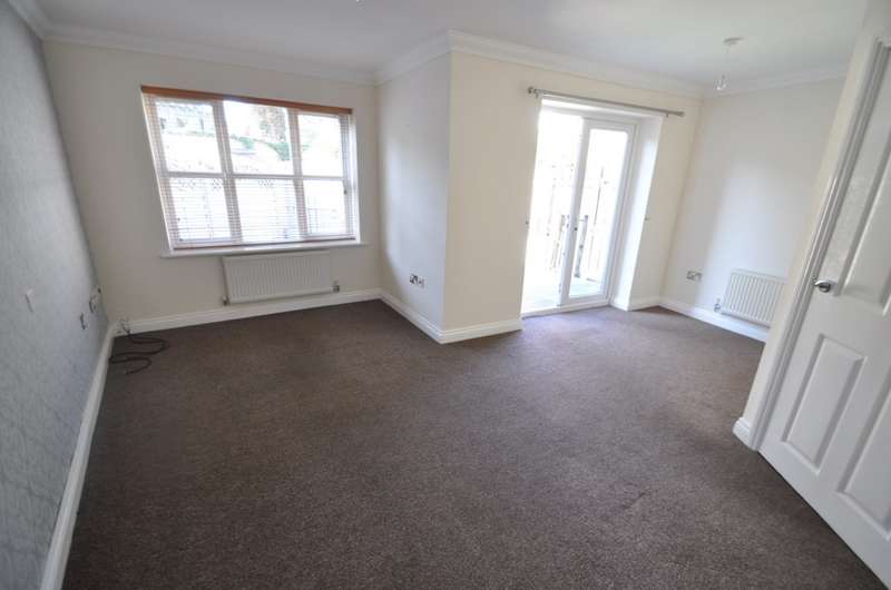 3 Bedroom End Of Terrace House To Rent In All Saints Mews, Preston