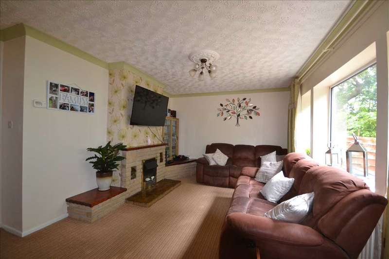 3 Bedroom SemiDetached House For Sale In Greenside, Euxton, Chorley, PR7