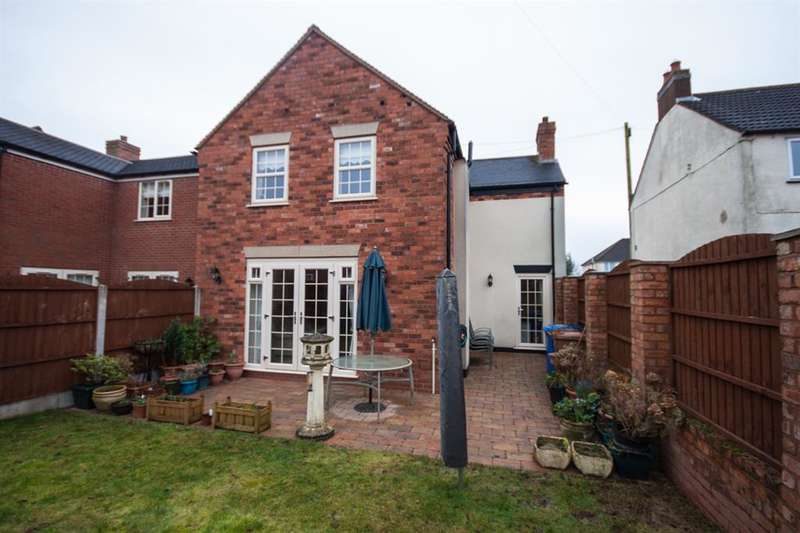 3 Bedroom Detached House For Sale In Chase Road, Burntwood, WS7
