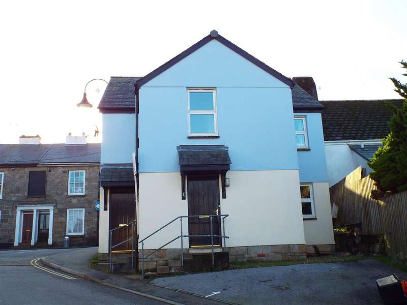 2 Bedroom Property To Rent In Calver Close, Penryn, TR10