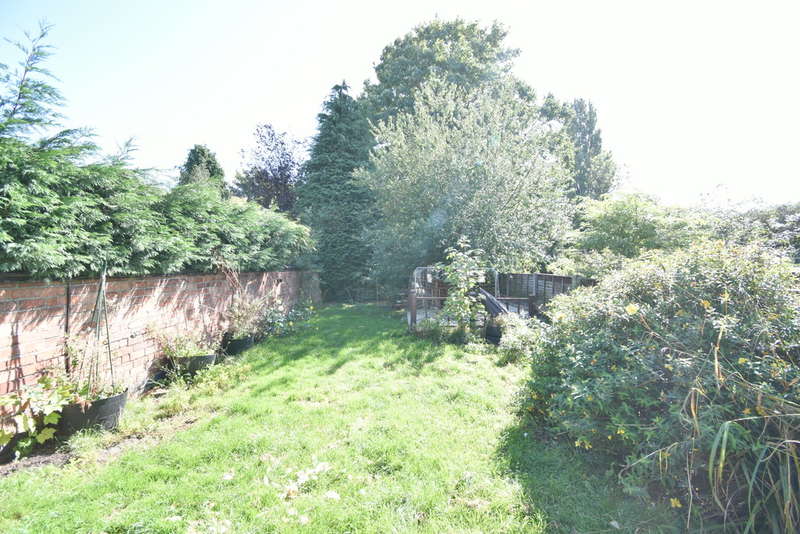 4 Bedroom End Of Terrace House For Sale In Outwoods Street, Burtonon
