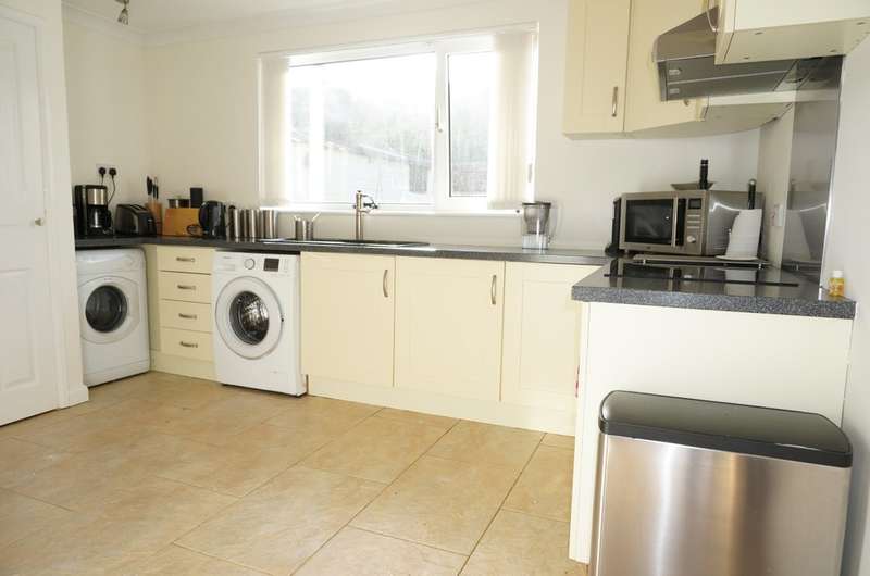 3 Bedroom Detached Bungalow For Sale In North Grove Crescent, Wetherby