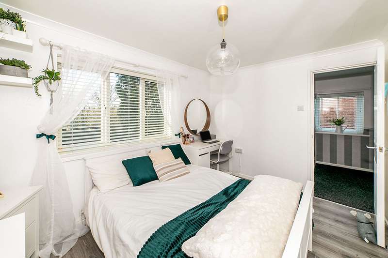 4 Bedroom House For Sale In Byron Court, Swalwell, Newcastle Upon Tyne