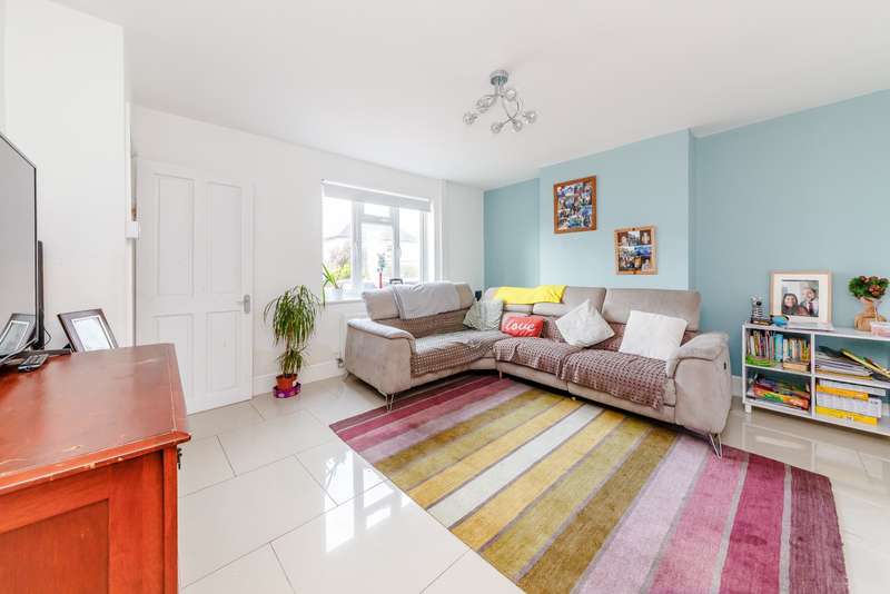 3 Bedroom Terraced House For Sale In Mount Pleasant Road, New Malden, KT3