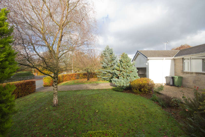 3 Bedroom Detached Bungalow To Rent In Sedbergh Drive, Kendal, Cumbria, LA9