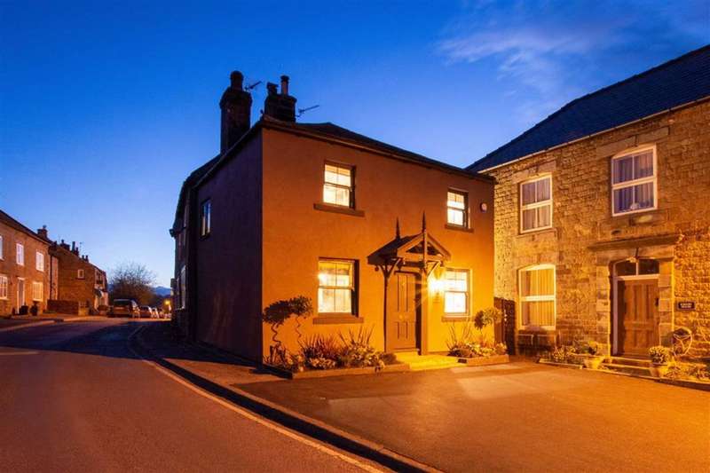 3 Bedroom Cottage For Sale In Main Street, Kirkby Malzeard, North