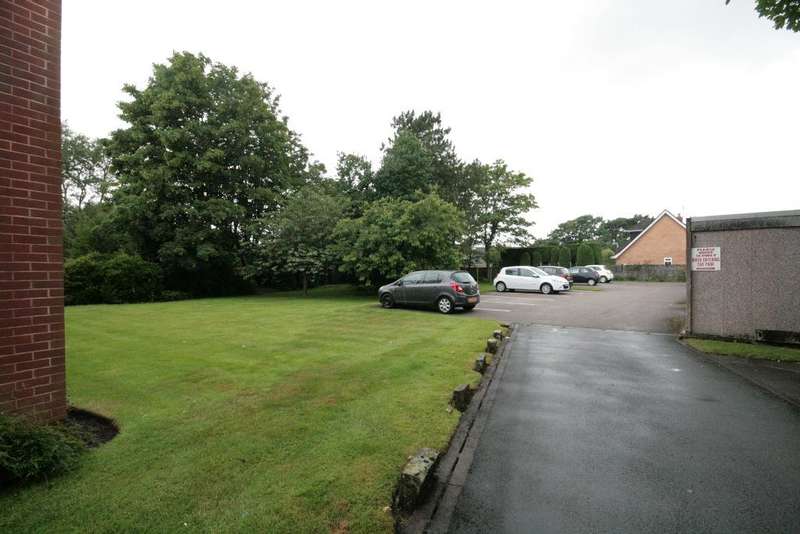 2 Bedroom Flat For Sale In Trafalgar Road, Southport, PR8