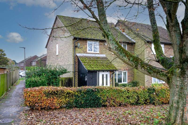 Houses for sale & to rent in HP3 0DR, Bushfield Road, Bovingdon