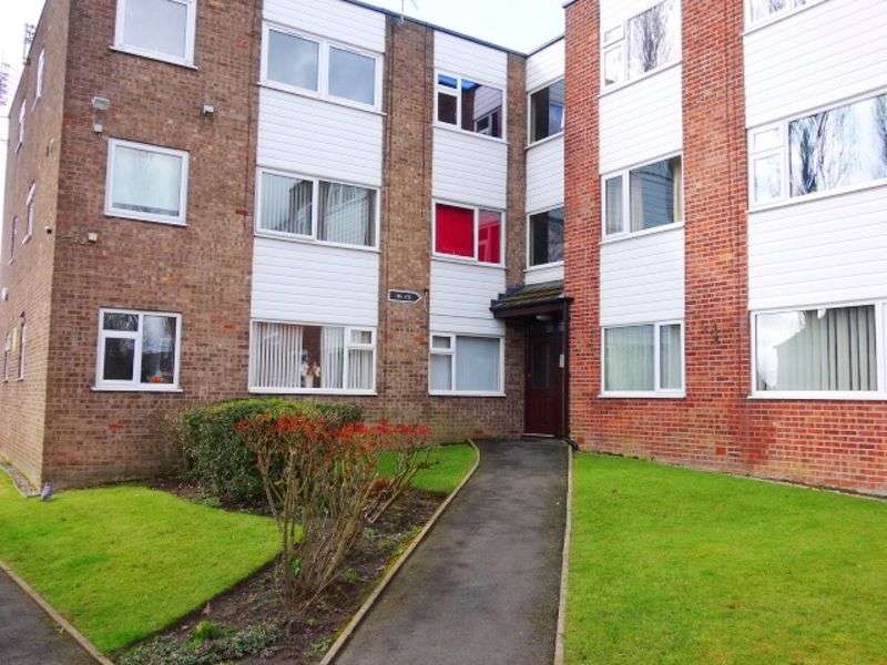 Houses for sale & to rent in BL9 8JH, Hollins Lane, Unsworth Bury