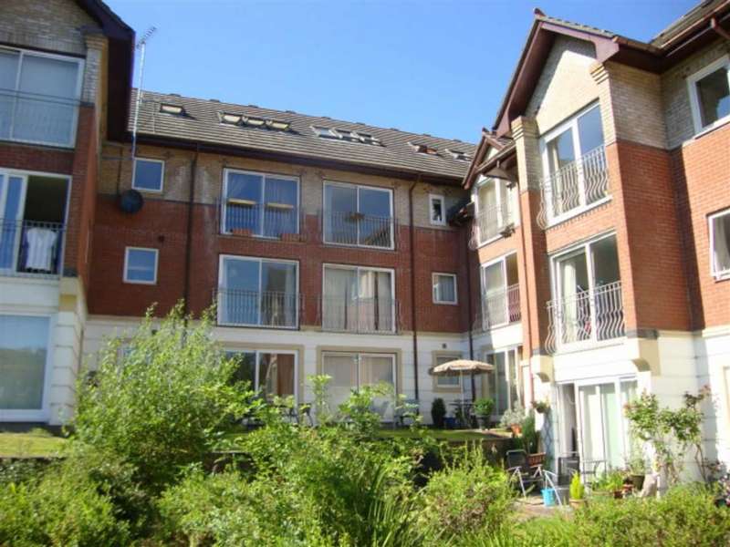 2 Bedroom Apartment To Rent In Graigwen Road, Pontypridd, CF37