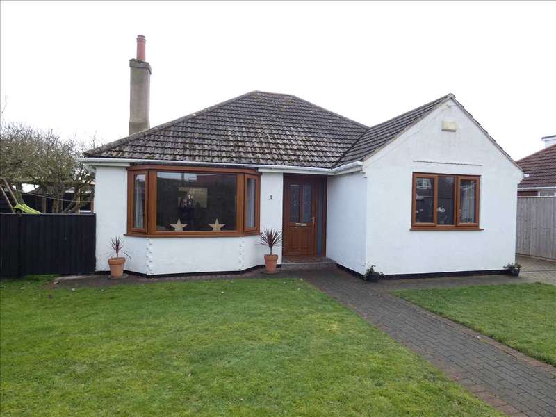 3 Bedroom Detached Bungalow For Sale In Waddingham Place, New Waltham
