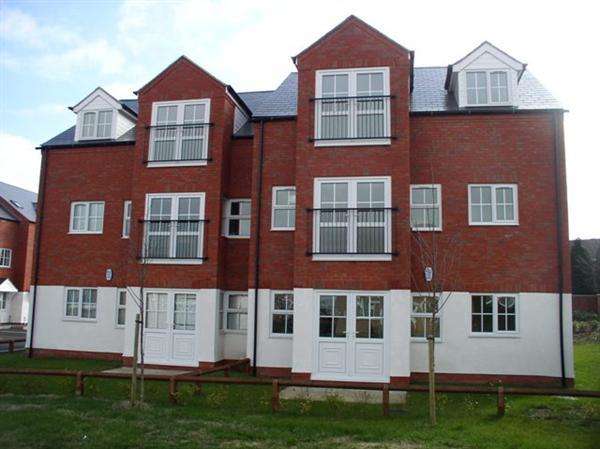 2 Bedroom Apartment To Rent In Waterloo Court, S45