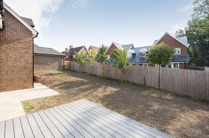 4 Bedroom Detached House For Sale In Badgers Copse, Little East Street