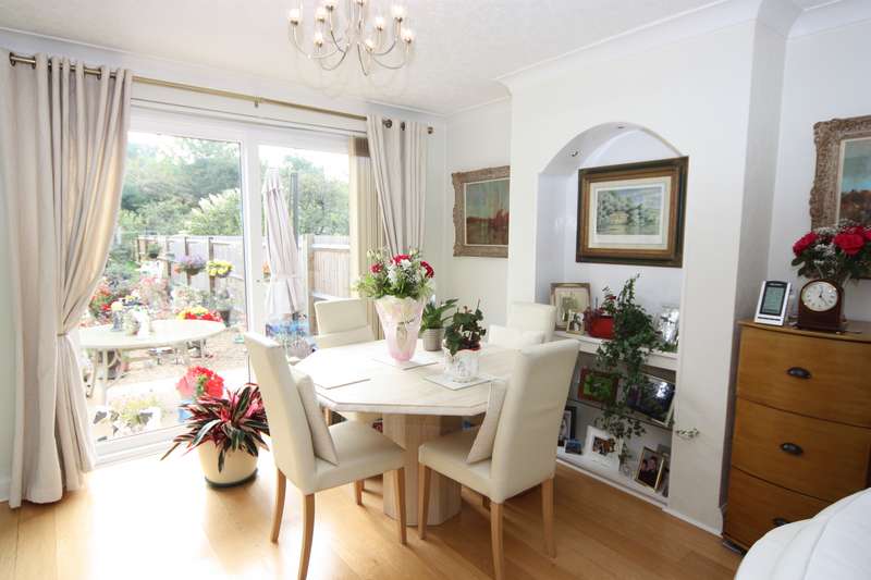 3 Bedroom House For Sale Greenford 3 Bedroom House For Sale Greenford