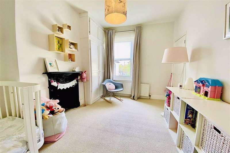 2 Bedroom Terraced House For Sale In Swingate Lane, Plumstead, London, SE18