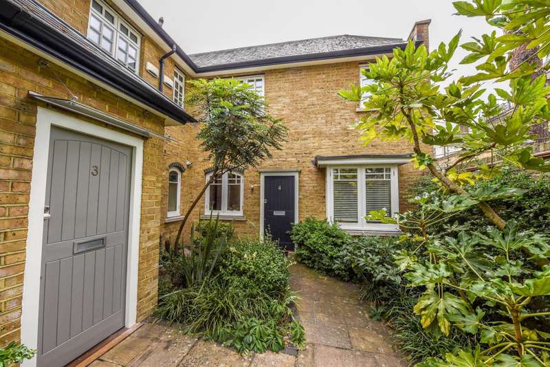 2 Bedroom House For Sale In Southfields Road, Wandsworth, SW18