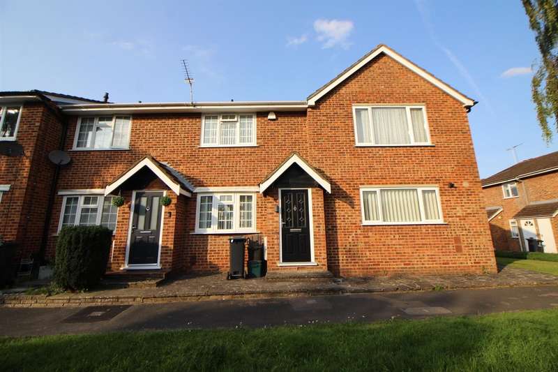 2 Bedroom Terraced House For Sale In Broomfield Avenue, Broxbourne, EN10