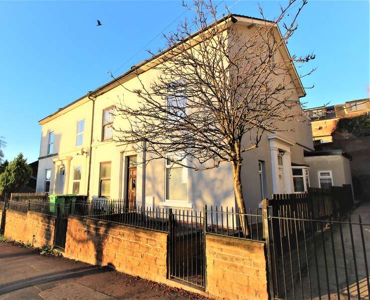 3 Bedroom Terraced House For Sale In Woodborough Road, Mapperley Park