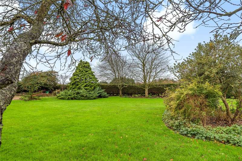 5 Bedroom Detached House For Sale In Shrivenham Road, Highworth