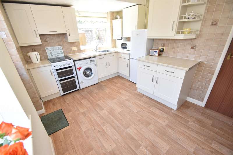 2 Bedroom SemiDetached Bungalow For Sale In Ridgewood Drive, Wirral, CH61