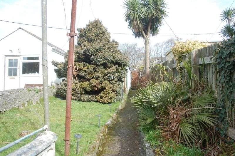 3 Bedroom Property For Sale In Penpol Road, Hayle, TR27